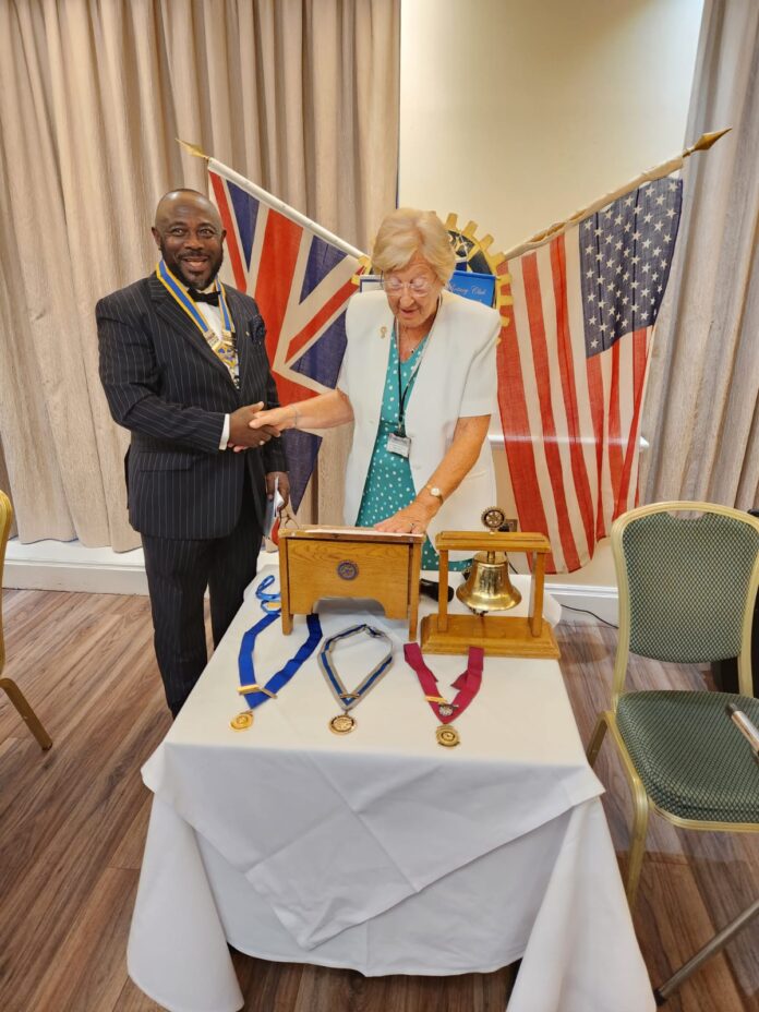 The Rotary Club of Bromley and Penge Gets Her King Charle